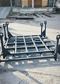 Штабелируемый поддон для длинномеров